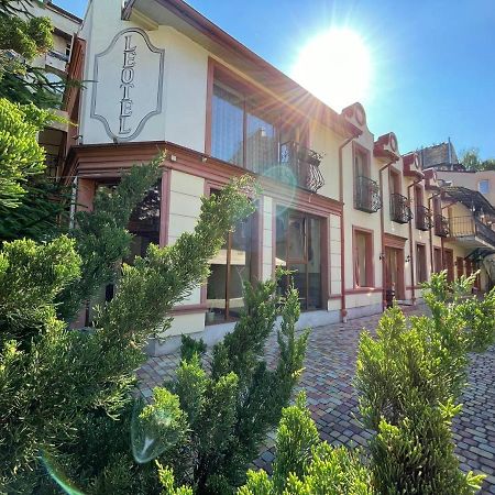 Двокімнатні Апартаменти На Лукіяновича, 3 Lviv Ngoại thất bức ảnh